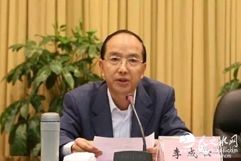 “借周永康为自己立威”的李成云干过哪些事？