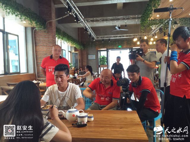 nEO_IMG_800669086857538581