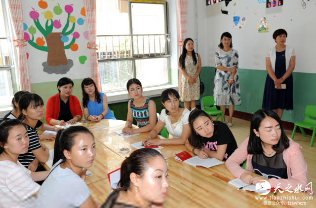 WYWTUK5L_9~](8N0}(W%E)W