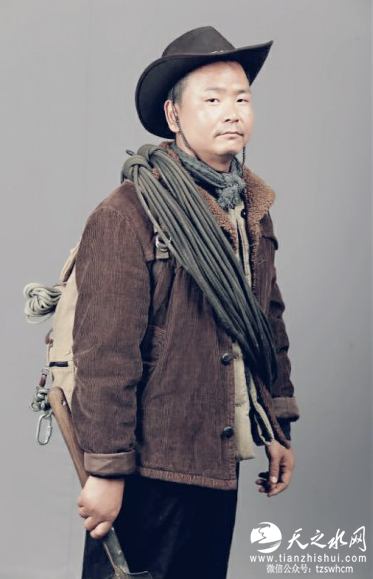 KS7`3R(HIS[{X}VEW7GOMSH