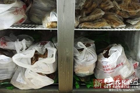 北京16家外卖餐厅卖过期菜品 且多家共用同一地址