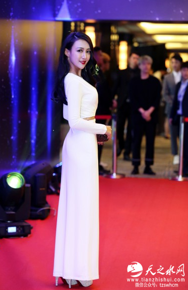 T@ONM9Y1%I`{{8)41ZOWS[1