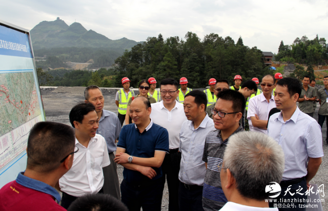 8})KD$820FG@DB`P1E)@TDH