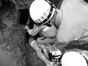 台旅游大巴福建翻车1人遇难 伤者称幸亏村民赶来