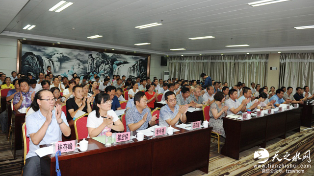 GLH3O9AE1TGLDIWS{6_82(V