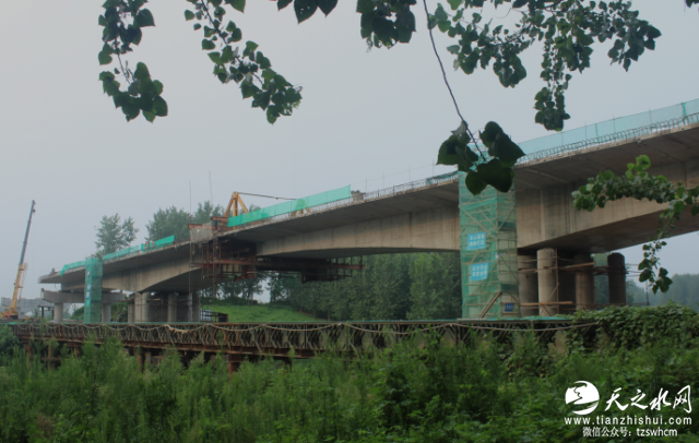 )F]N3JKW_TNX}VGD3Q1_44H