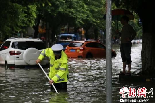 广西接连发文整治“城里看海” 纳入政绩考核