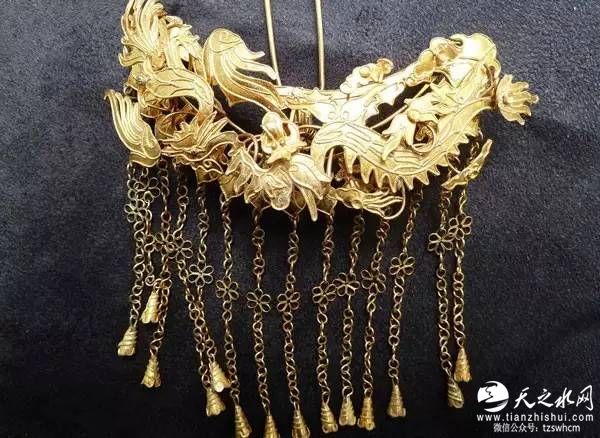 云髻鳳釵，中國古典女子之美！