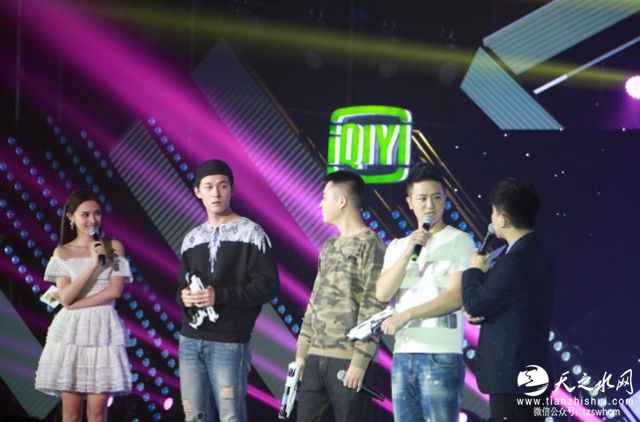 V72TY[ABRY{3NIR~}UAQL0B