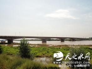 宁夏一职校7职工挤一辆车看夜景坠入黄河致6死1伤