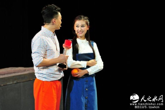 PZ8@2E]{HRM1VM1JAY}Z@N2