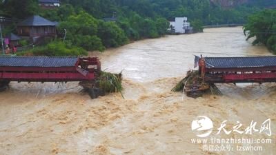 “莫兰蒂”致江南暴雨 浙江紧急转移7万人(图)