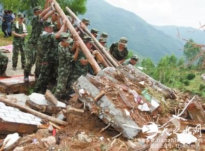 “莫兰蒂”致江南暴雨 浙江紧急转移7万人(图)