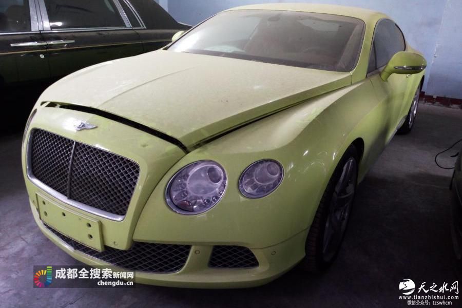 黑老大刘汉多辆豪车成都拍卖：宝马两万起