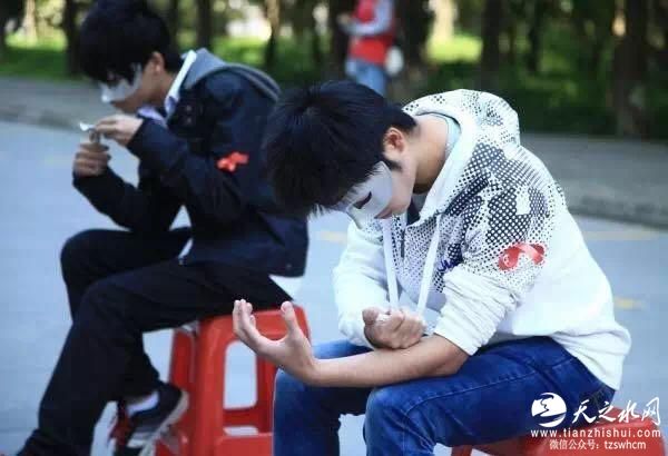 高校艾滋病感染病例高速增长 八成源于“好基友”