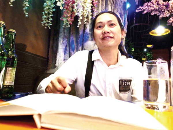 最终，大家同意采用“任意付”方案，并广泛对外宣传。活动规定，开业体验期间，凡进入店内消费的顾客，可以对自己的消费结果进行自由定价，想给多少给多少。对于是否会由此引发恶意消费行为，他们并没有过多顾虑，只是抱着人性本善的朴实想法，相信绝大部分消费者是理性的。