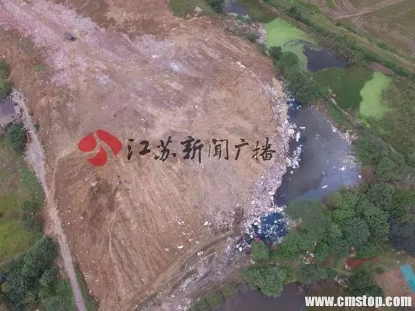 化工废料偷偷倾倒“填埋场 ”