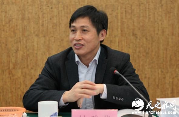天津大学校长钟登华。