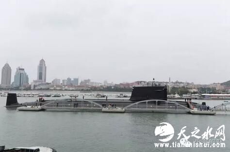 进驻博物馆前，该艇经过了彻底的去核化处理，相关指标完全符合国际标准，达到博物馆对外公开展览要求。该潜艇退出现役，并完成核废料、核反应装置及相关设备的安全、彻底、稳妥处理，标志着我国核潜艇从研制生产、使用管理到退役处置形成全寿命保障能力。