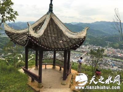 点击进入下一页