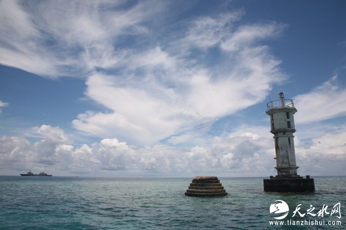 【直击】记者登上美济赤瓜，见证南沙灯塔震撼画面