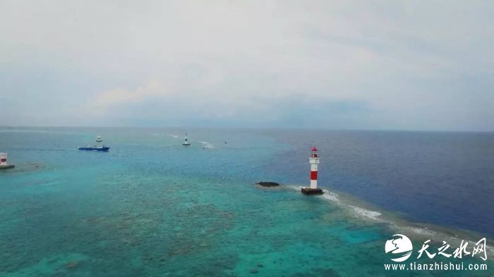 【直击】记者登上美济赤瓜，见证南沙灯塔震撼画面