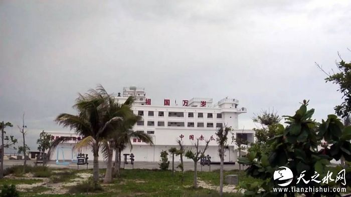 【直击】记者登上美济赤瓜，见证南沙灯塔震撼画面