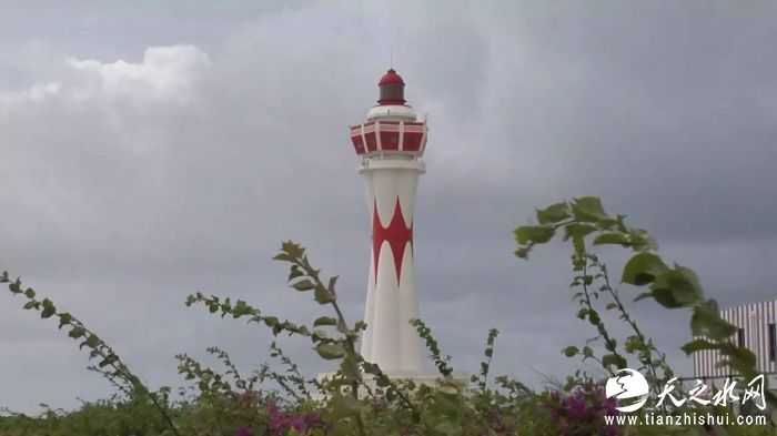 【直击】记者登上美济赤瓜，见证南沙灯塔震撼画面