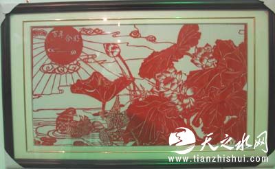 组图：庆阳民俗文化节――剪纸巧夺神工