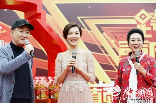 梁天、车晓、王丽云发表总决赛宣言。