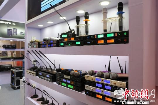 图为展会现场。 钟欣 摄 图为展会现场。 钟欣 摄