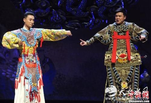 资料图：开心麻花音乐剧《爷们儿》。a target='_blank' href='http://www.chinanews.com/'中新社/a发 刘震 摄 