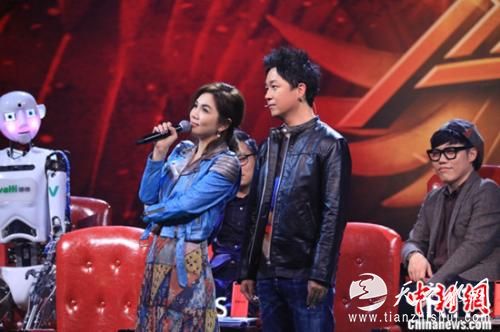 潘粤明 ELLA 潘粤明 ELLA