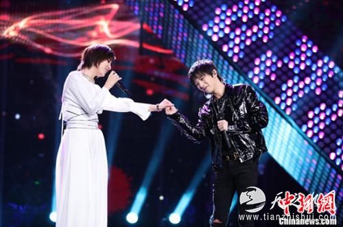 华晨宇赵宥乔牵手 华晨宇赵宥乔牵手