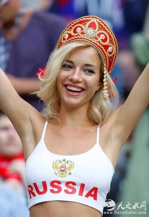 2.俄罗斯美女球迷Natalya Nemchinova