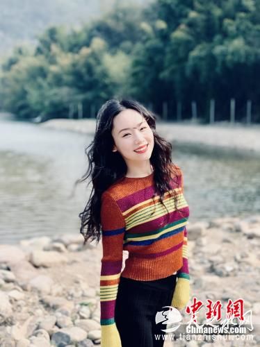 演员杜少杰近照