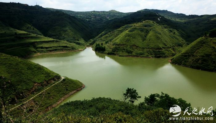 核心提示 张家川县东峡口风景旅游区,现在是张家川县十多万人清洁