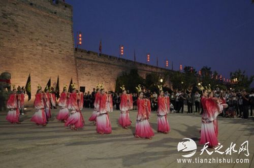 青岛即墨举迎世界旅游小姐 (2).jpg