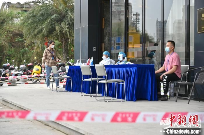 东航坠机事故未发现幸存者尽快搜寻黑匣子