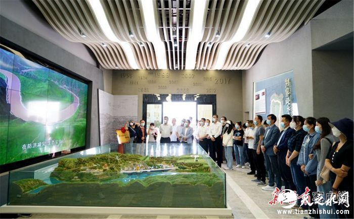 FZ007214082537_A3311896