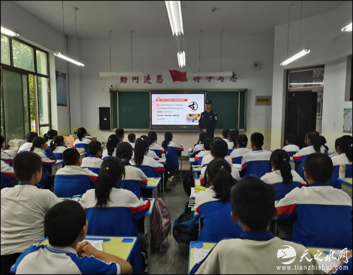 EE23E94DEF61E0FBC88EDBEC28B_4A05180D_CD220