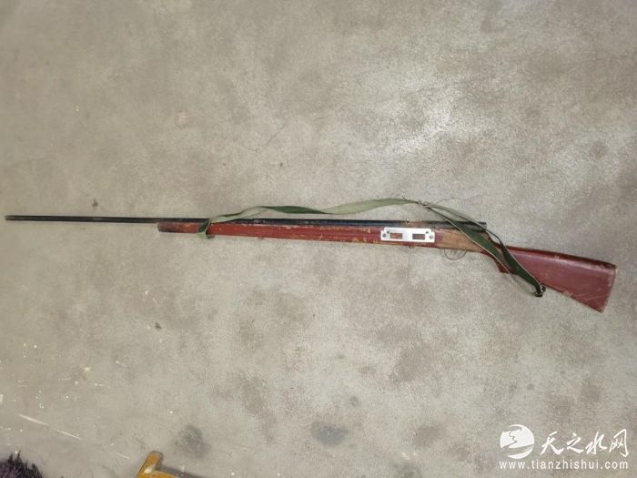 group1_M00_09_D4_FB4EyWNoZOuAZQQvAAIkJo4mVzA934