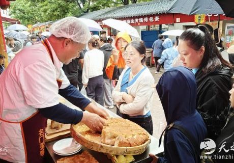 啥招這么神？天小仙文創(chuàng)帶火天水豬油盒！