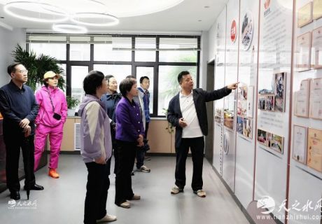 民建中央常委、安徽省委會主委李霞率隊赴甘肅天之水文化產(chǎn)業(yè)公司調研文旅新業(yè)態(tài)發(fā)展