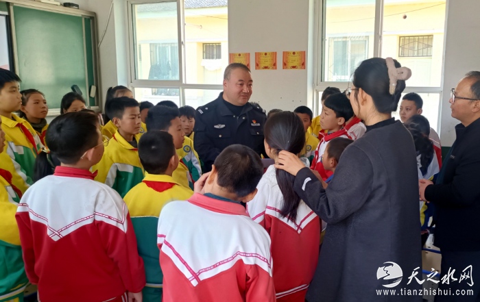 2c7606d3-4689-42cf-89ab-67fb5d880fdc