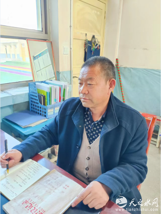 J@(%`@8`{UN9$S67TPRIJUT