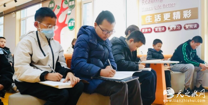 %G$@T8Q2UT[UUGU7NGWT3Y8