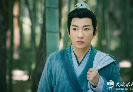 摘胡焕新！李炳辰《龙王令之妃卿莫属》双面二叔惊艳 主题曲《十二年》诉深情