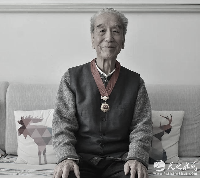 b14497fd356e24ccbc84fe25954b8a1d