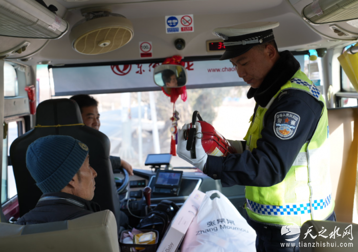 X7S)4UAWMRWGB5QE@KUWD6F